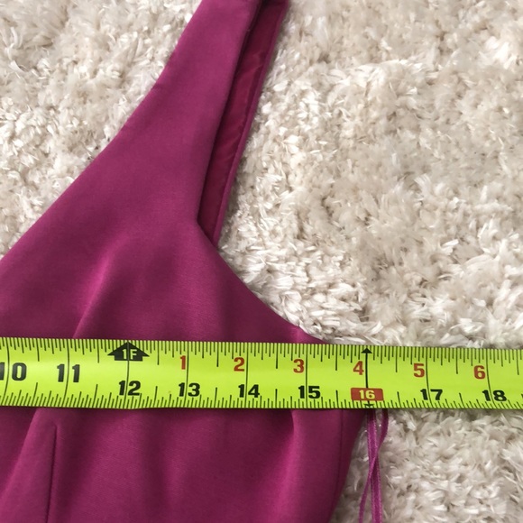 Beautiful Pink Figure Fitted Dress❤️ - Picture 8 of 14